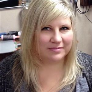 Meet your Posher, Deana